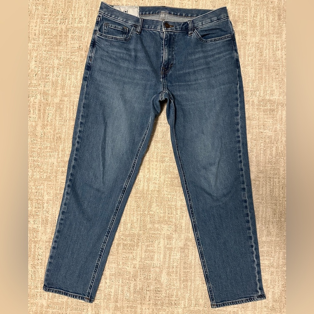 Banana Republic Men's Straight Jeans in Blue